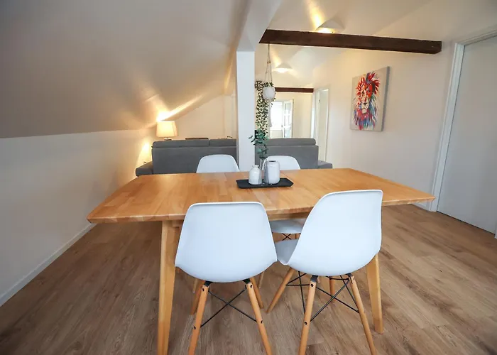 Lolly Apartment *