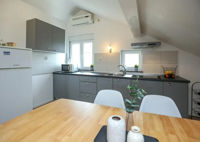 Apartment Lolly Zadar