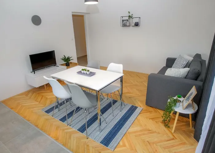 Apartment Lolly
