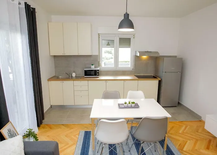 Apartment Lolly